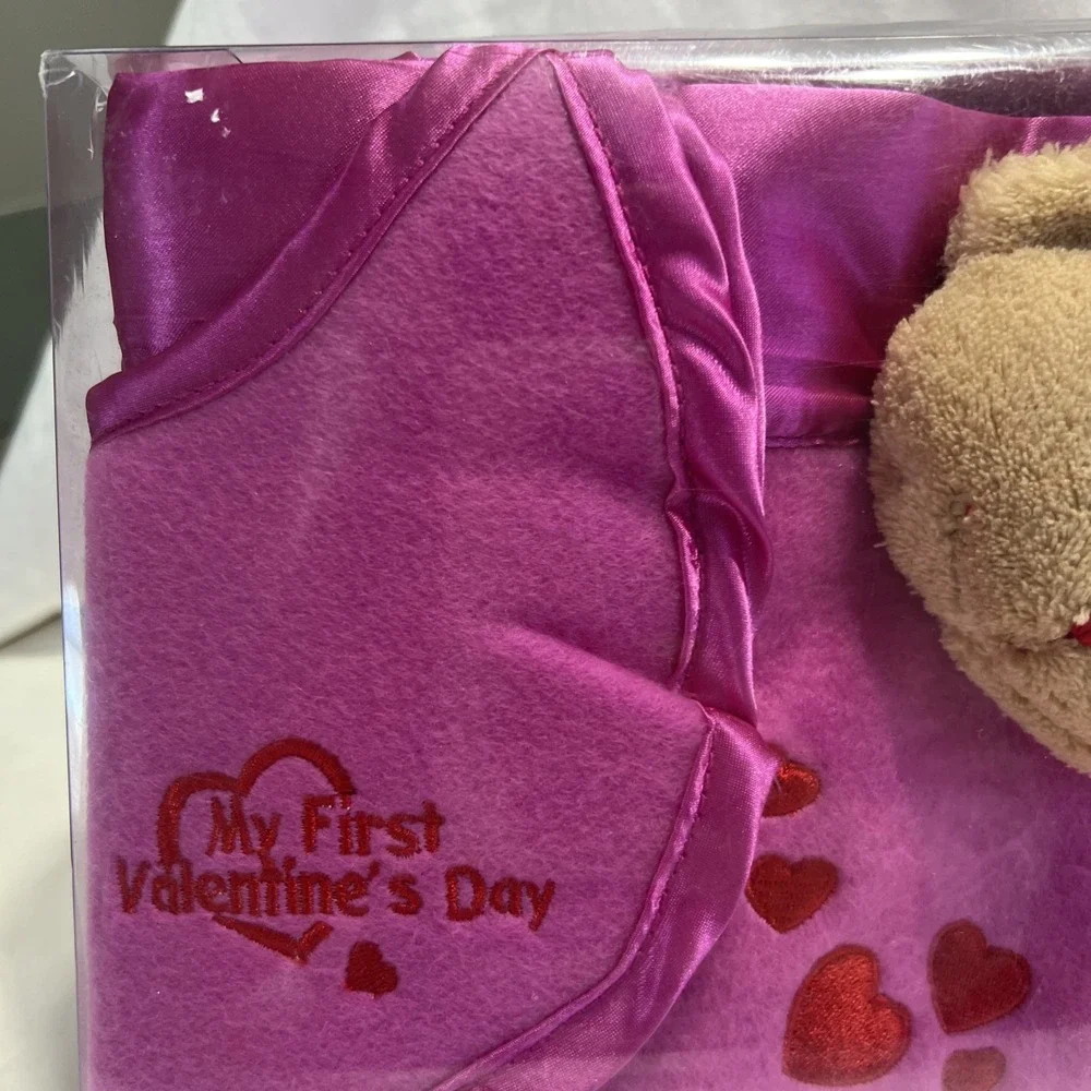 My‎ first valentine gift set baby pink blanket and bib